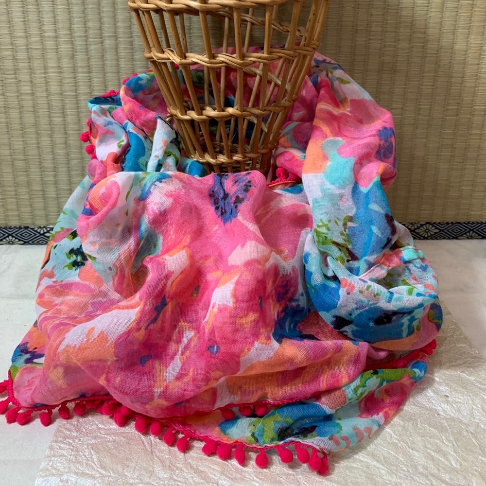 ANTHROPOLOGIE STYLE FLORAL LILLY INFINITY SCARF